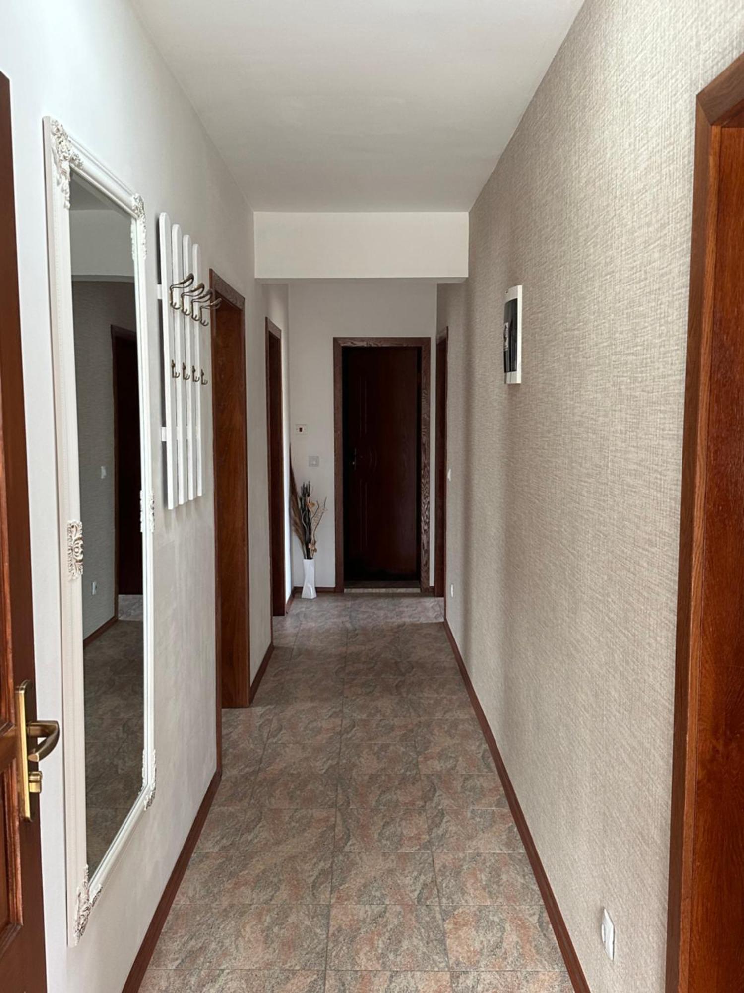 Apartment Veda 2 Veliko Tărnovo Exteriör bild